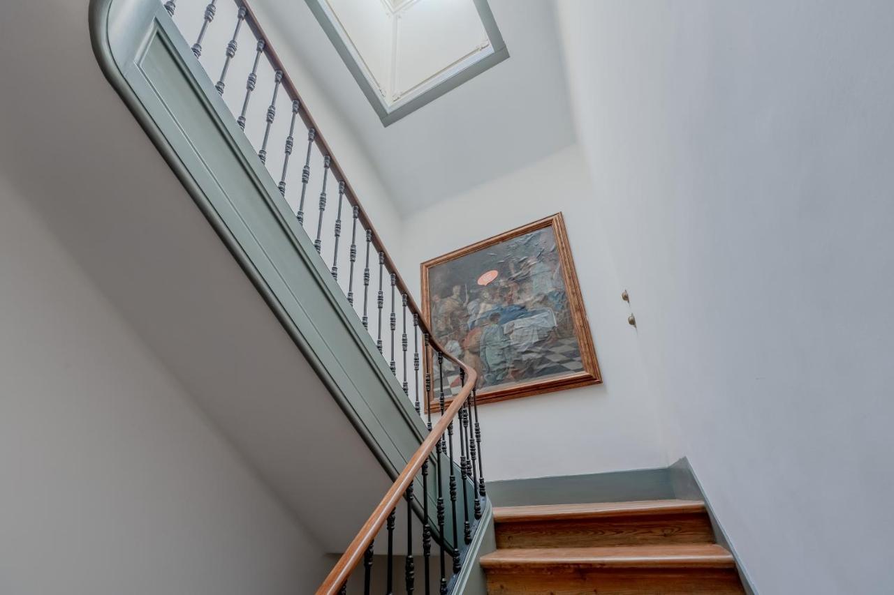 شقة Principe Real Charming Garden View Flat At The Heart Of Lisboa المظهر الخارجي الصورة